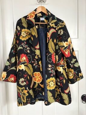Black and Floral Tapestry Women’s JS U & I Studio Jacket Size XL